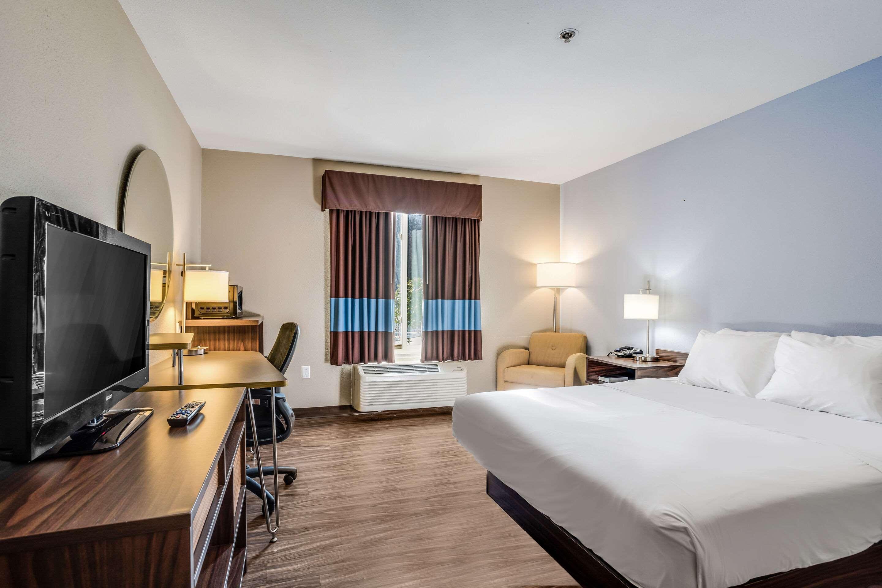 Quality Inn Calvert City - Paducah East Eksteriør billede