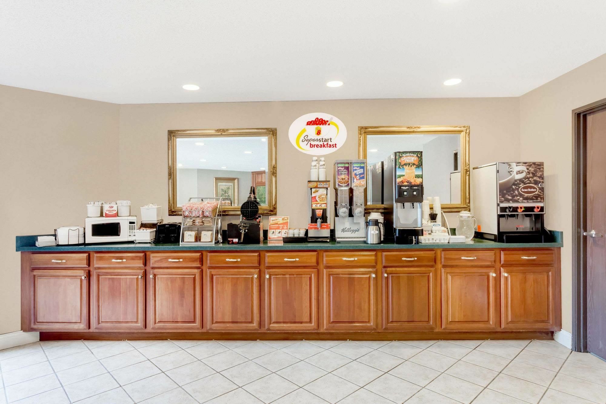 Quality Inn Calvert City - Paducah East Eksteriør billede